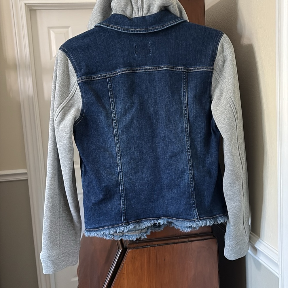 Susan Graver Stretch Denim Frayed Hem & French Terry Jean Jacket - Picture 3 of 16
